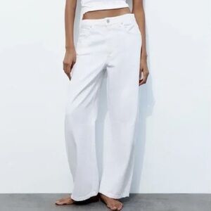 Zara Mid Waist White Wide Leg Baggy Jeans Size 4/36